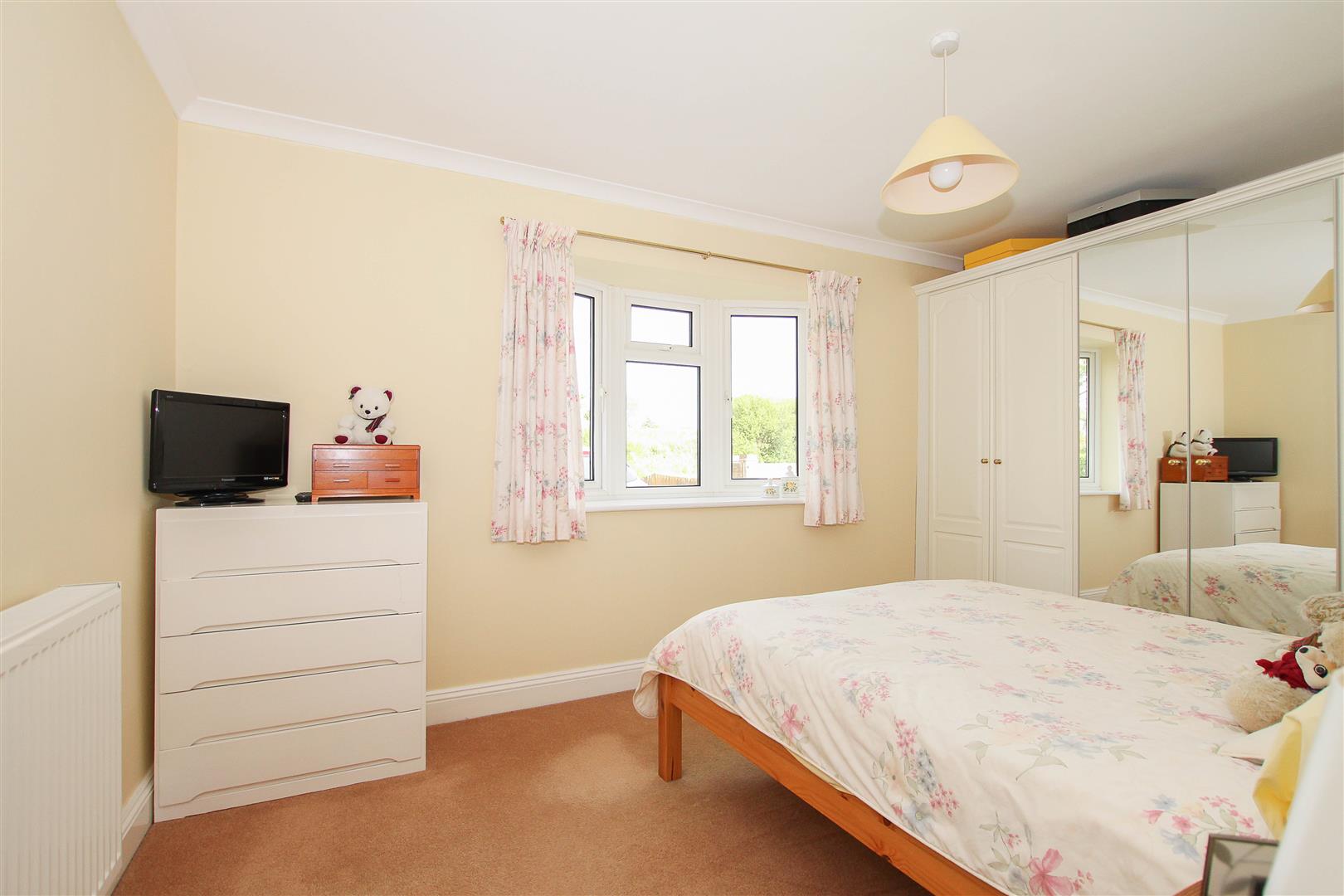 Berners Roding, Ongar Keith Ashton